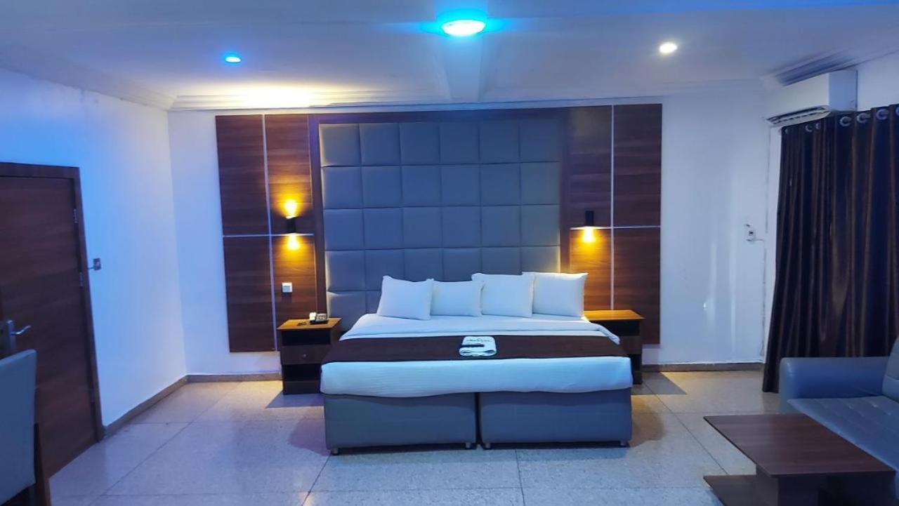 Presken Shonibare Estate Hotel Lagos Exterior photo