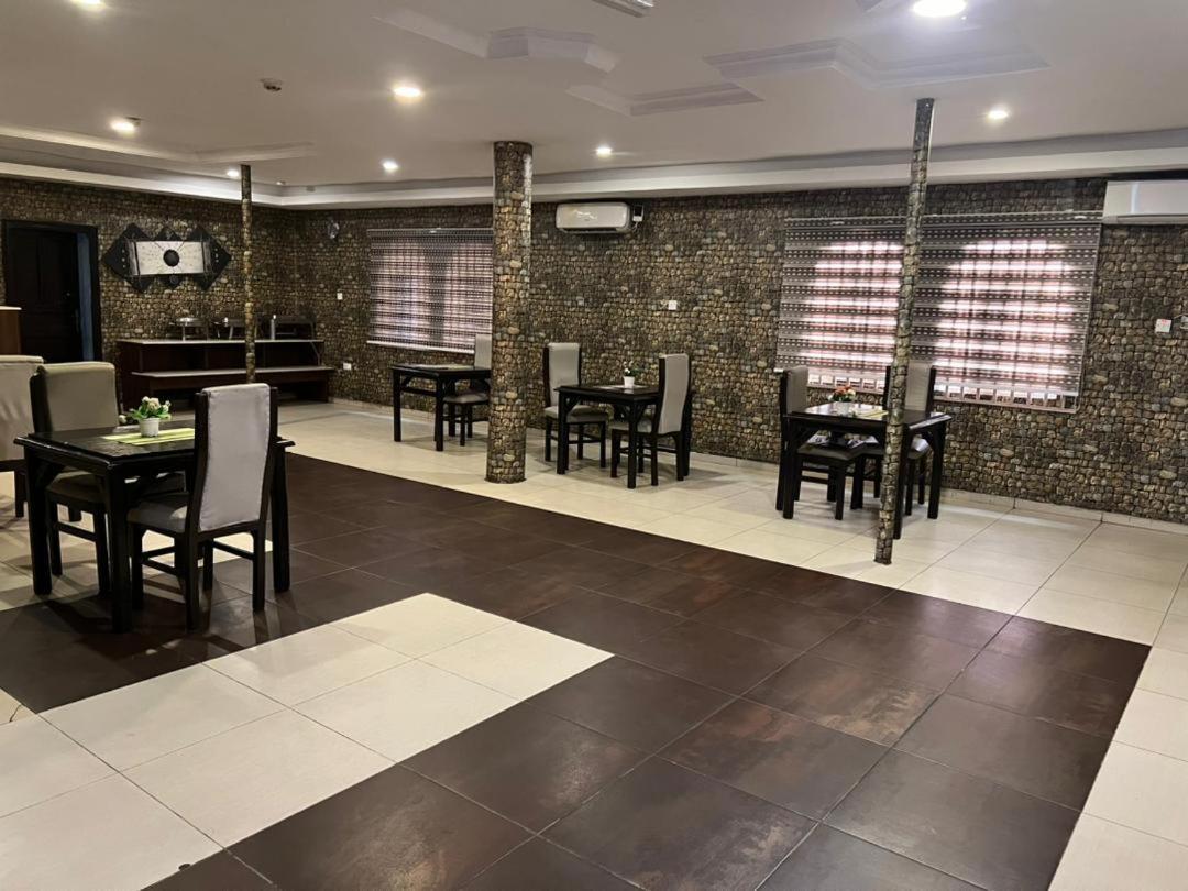 Presken Shonibare Estate Hotel Lagos Exterior photo